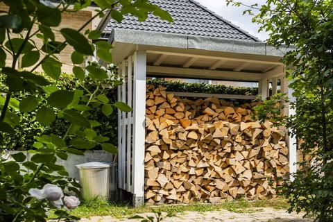 La casa más hermosa de Heiligenhafen. Muy tranquilo, céntrico y con todas las comodidades. Sauna en la casa, horno, estupenda cocina y cómodas camas.