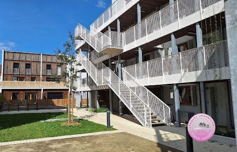 SOQUET IMMOBILIER - RENNES - T2 APARTMENT NORD SAINT MARTIN For sale apartment in Rennes Nord St Martin. Located in the heart of the Saint-Martin meadows, in a 2024 HQE (high environmental quality) residence with reduced notary fees. Come discover th...