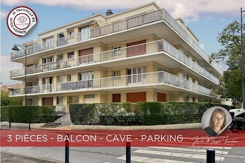 Appartement coup de cœur au centre de Maisons-Alfort À proximité des transports avec le métro Maisons-Alfort Stade et le RER D Maisons-Alfort Alfortville, découvrez ce 3 pièces de 64 m² au sol (58 m² loi Carrez), situé au dernier étage avec ascenseur...