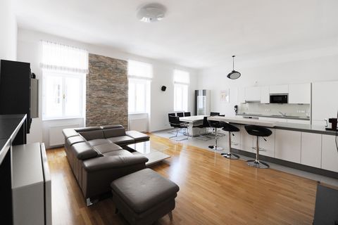 Our apartment “Silvert” is located in the 3rd district of Vienna, Pfefferhofgasse 5/11 and is very easy to reach by public transport. The modern and fully furnished apartment with a size of 81 m², has a bedroom, a living room with a fully equipped op...