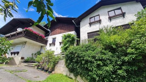 Single-family house in need of renovation with a large plot overlooking the Enns! This detached house in need of renovation with 83 m² on the upper floor and approx. 49 m² on the ground floor (partly on the slope/damp) offers potential and is located...