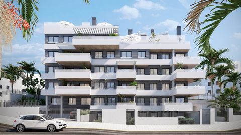 We are pleased to present this new development located in the heart of the historic center of Estepona. It combines the charm of urban living with the modernity and comfort of a contemporary home. Discover a new lifestyle in a privileged environment,...