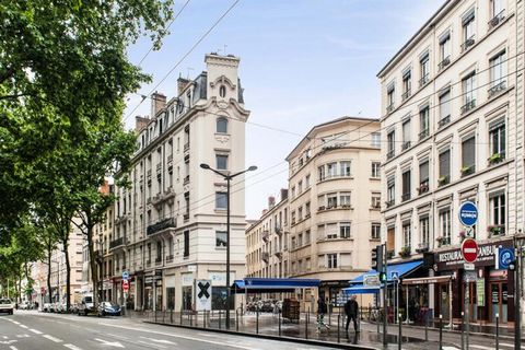 Gelegen in het hart van het 7e arrondissement van Lyon is dit appartement ideaal voor het huisvesten van een stel Gelegen in het hart van het 7e arrondissement van Lyon is dit appartement ideaal voor het huisvesten van een stel. Deze accommodatie lig...