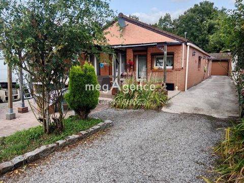 A LOURCHE Magnifique plain pied totalement rénové en C sans vis à vis de 154 m2 avec garage et grand terrain