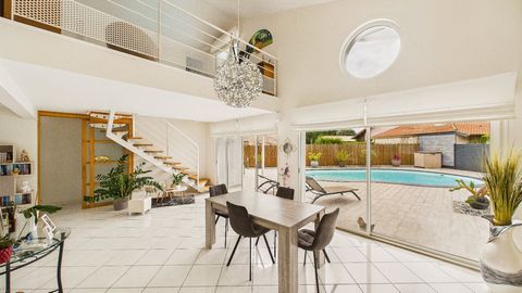 Maison contemporaine avec piscine à l'entrée de Dax