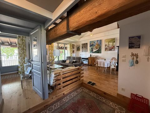 Appartement T3 avec terrasses et parking / centre ville