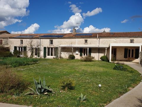 Magnifique longère rénovée 4 ch et beaux volumes