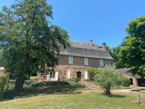 Belle maison de maître proche de Juillac