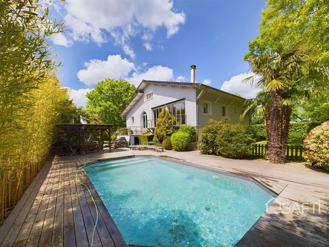 Maison 10 pièces 290m² Martignas-sur-Jalles