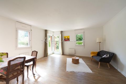 Appartement 5 pièces de 105m2 avec jardin