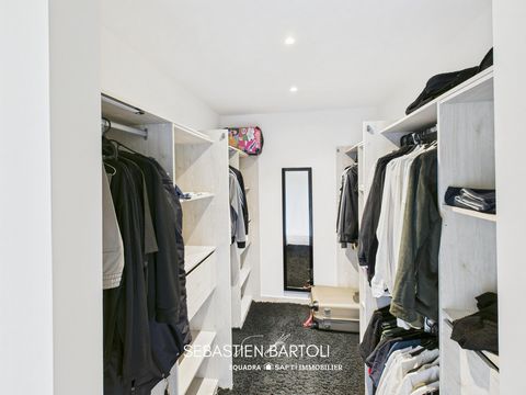 photo no. 10