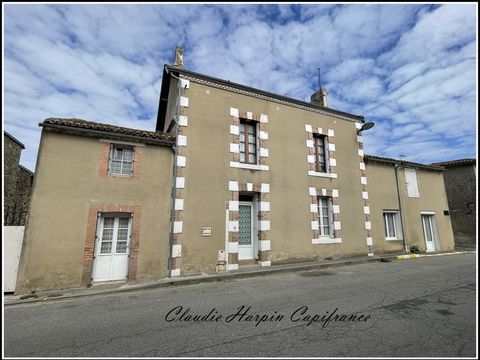 Dpt Deux Sèvres (79), à vendre LA PEYRATTE maison P7 - 5 ch - 137 m² - terrain 404 m²