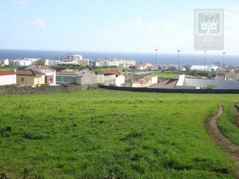 Land located in São Miguel Island, at Ponta Delgada city, in the parish of São Sebastião. Ground with 26.220 sq. meters (where 7000 sq. meters area urban), located on urban area. Great option to develop an urbanization with houses or dedicated to tou...