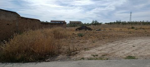 PLOT IN LAS GABIASN TO BUILD. VERY GOOD PRICE IDEAL TO BUILD A HOUSE.