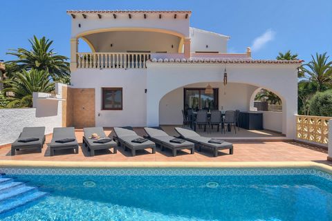 Wonderful and cheerful villa with heated pool in Javea, Costa Blanca, Spain for 8 persons. The house is situated in a residential beach area. The villa has 4 bedrooms, 4 bathrooms and 1 guest toilet, spread over 2 levels. The accommodation offers a g...