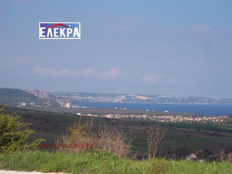 Plot of land with perfect sea view. We present to your attention an exclusive plot of land with an area of 8003 sq.m., located 20 km. from Fr. Varna in the village of Osenovo. The property is 200 meters from an asphalt road. Building parameters: 40% ...