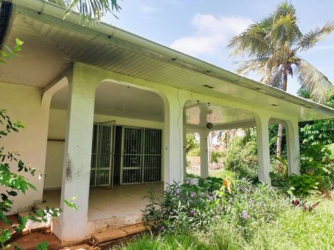 Dpt Guyane (973), à vendre REMIRE MONTJOLY maison P4 de 110 m² - Terrain de 1 006,00 m² - Plain pied
