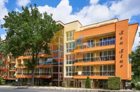 Primorsko, furnished studio in the center 300 m from South Beach, low maintenance, Sea Star Aparthotel, Act 16. The studio is 38 sq.m, on the third, not the last / floor with an elevator, fully furnished and equipped, consists of an entrance hall, a ...