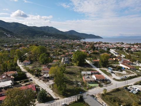 Property Code. 11476 - Plot FOR SALE in Thasos Limenas for €450.000 . Discover the features of this 2900 sq. m. Plot: Distance from sea 950 meters, Building Coefficient: 0.30 The office of Thassos Realestate is located on Thassos Island and specializ...