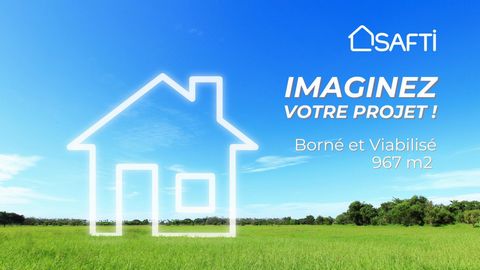 Envie de concrétiser votre projet immobilier à proximité de La Rochelle ? Découvrez ce terrain constructible de 967 m² idéalement situé dans le charmant bourg de Montroy. Ce terrain, viabilisé, offre une toile blanche parfaite pour bâtir la maison de...