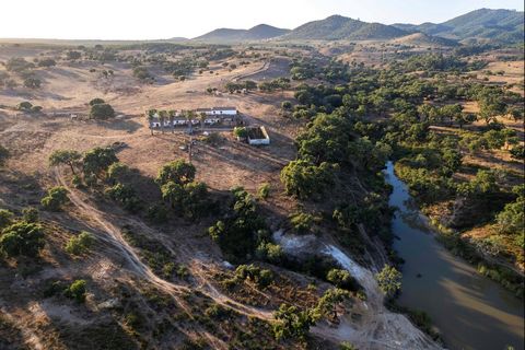 Located in Odemira. Discover a unique investment opportunity on the Vicentina Coast, in the heart of Alentejo, where nature remains pure and untouched, close to the majestic Atlantic Ocean. We present a singular property with an extensive area of 215...