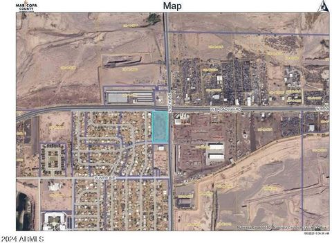 Tolle Gas-/C-Store-, Gewerbe- und Einzelhandelsecke in Phoenix. Die Traffic-Zählungen sind mit 32.000 vpd enorm. Offsite-Verbesserungen sind alle drin und vollständig. Eine ausgezeichnete Lage für Tankstelle, Express-Autowaschanlage und ein oder zwei...