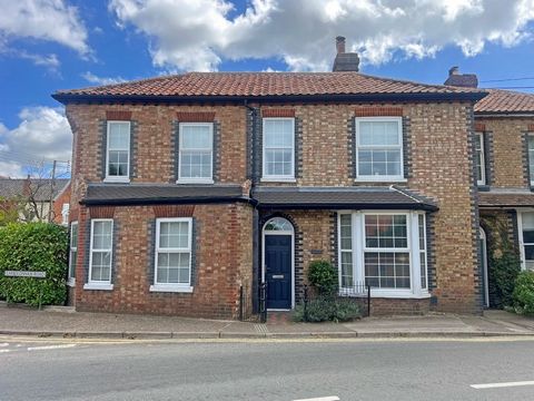 Stunning Georgian House with rear Barn in Popular Village. There’s more than meets the eye in this deceptively large attached period Georgian house. With at least four reception rooms, four double bedrooms and two superb bathrooms, there’s space to e...