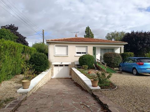 Situated very close to the shopping areas and not far from the centre of the historic town of Saint Jean d'Angely, this bungalow has been renovated on both levels. Raised, the house comprises on the ground floor a large lounge/dining room and a lovel...