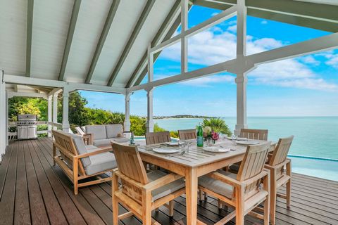 Beschrijving Villa Mariposa, een nietsvermoedend juweeltje met een van de meest exquise en ontzagwekkende uitzichten op het eiland. Dit eilandhuis, majestueus meer dan 35 voet boven het kristalheldere turquoise water en de fluweelachtige witte zandbo...