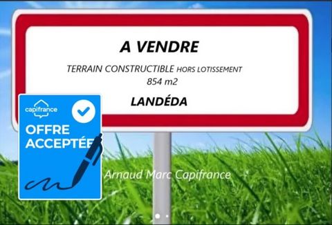 Découvrez ce terrain de 854 m² idéalement situé au centre-bourg de Landéda, à proximité immédiate des commerces, des écoles, de la pharmacie et des transports en commun. Les plages et le centre nautique de l'Aber Wrac'h se trouvent à seulement 5 minu...