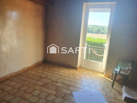 Vend corps de ferme à rénover avec une maison de 70 mètres carré