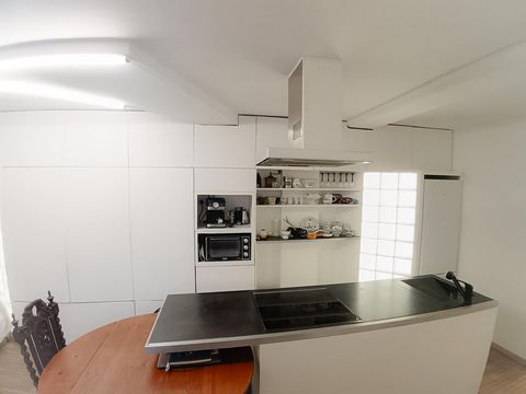 photo no. 1