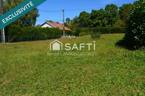 Terrain constructible 557 m² Franois