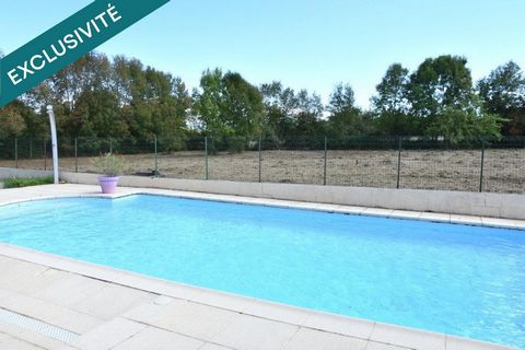 Magnifique maison rénovée de plain-pied avec piscine.