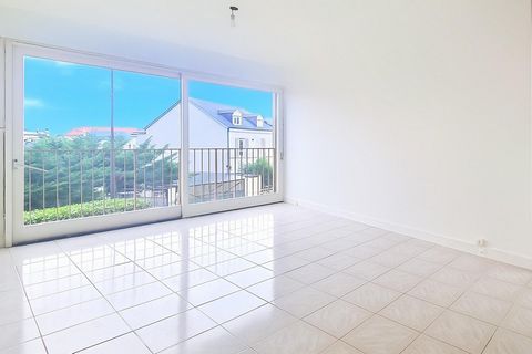 Appartement trois pièces situé au cœur des Lilas