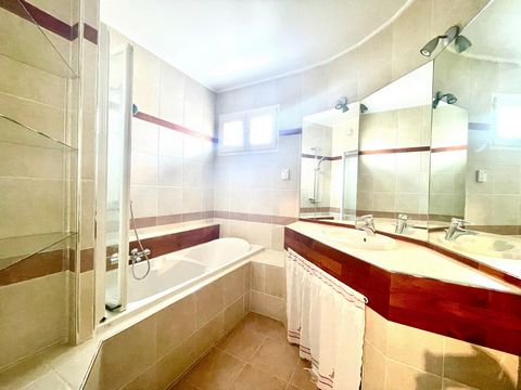 photo no. 10