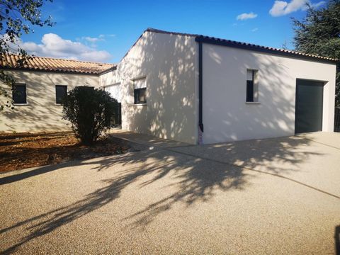 Jolie maison neuve de plain-pied à Vouillé