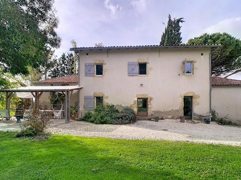 Superbe gasconne rénovée sans voisinage proche