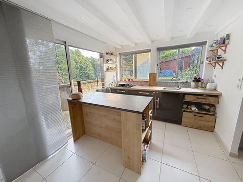 Maison rénovée avec jardin à deux pas du centre de Voiron