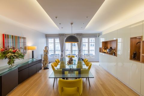 Dpt Paris (75), à vendre PARIS 16EME ARRONDISSEMENT appartement T6 de 178 m²