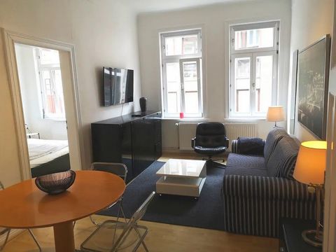 The apartment is located in a quiet side street directly in the city center - 2 minutes to the pedestrian zone, close to many stores and restaurants. Living room and one bedroom to the street side, second bedroom, small kitchen and bathroom with show...