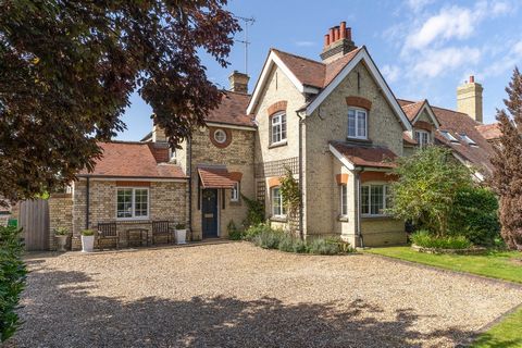 DESCRIPTION The cottage sits on the fringe of the village enjoying views over a green at the front and rolling fields to the rear. Originally an estate workers cottage built in 1908 that in recent years has been extended and remodeled to cleverly com...