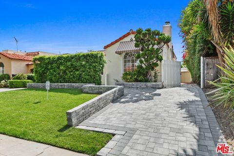 Charming one-story Spanish Style gem on a favorable street in prestigious Beverly Hills. Front patio with stone brinks and mature hedges for privacy. This wonderful family home features 2 bedrooms and a full bathroom with tub/ shower with brand new f...