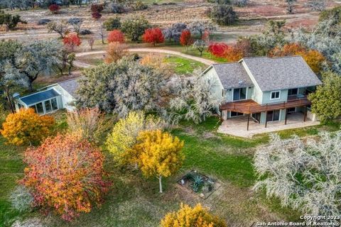 Private haven with majestic oaks & expansive views. Fully fenced, ag-exempt 20-acre property boasts a wonderful home supported by a Generac whole-house generator, 2-500 gal propane tanks, a new well, 2-1500 gal water tanks, a new 2-zone A/C, new wate...