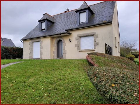 Your Noovimo real estate advisor Philippe OLIVIER ... ... offers you: Neo-Breton house under slates composed of: Ground floor: Entrance, kitchen, dining/living room with fireplace, hallway, bedroom, shower room, separate WC. 1st Floor: Landing, three...