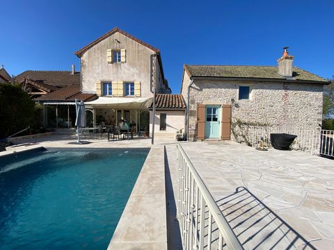 Dpt Saône et Loire (71), à vendre MERCUREY maison P10 de 229 m² - Terrain de 3 510,00 m²