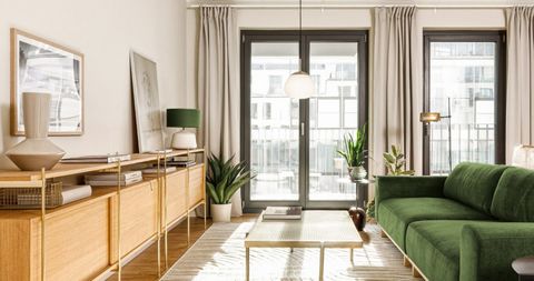 This beautiful new construction project is located near Kurfürstendamm, in the most popular area of Berlin. The famous Winterfeldmarkt, with regional products ranging from fresh food to handmade jewelry, is only a ten-minute walk away. Another highli...