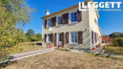 A24087TSM16 - Situated on the far edge of the village of Ambernac overlooking the countryside and just 15 mins from the popular town of Confolens, sits this well presented large family home on an almost 2 acre plot. Information about risks to which t...