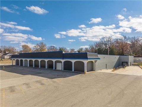 Located less than 1 mile from US-36 Hwy, this industrial/warehouse space offers 34,530 square feet on a 3.72-acre lot. The building is zoned M-1, while the parking lot is zoned C-1. Formerly operated as a grocery store, the building can be divided in...