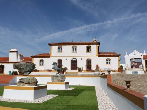 An Alentejo property with enormous potential for a rural tourism project and much more. It has a living area of 460 m2 with typical Alentejo features, a swimming pool, several outbuildings, a caretaker's house (132 m2), 2 pavilions, stables and a rid...